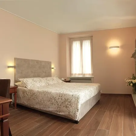 Sleeps 8 Pool Air Con Wifi Willa Lezzeno