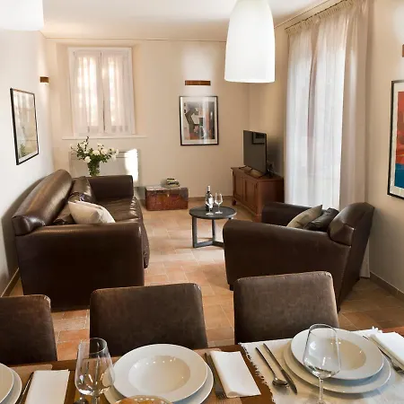 Sleeps 8 Pool Air Con Wifi Willa *